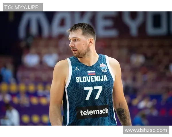 东契奇狂砍73分刷新现役得分纪录独行侠终结太阳11连胜势头